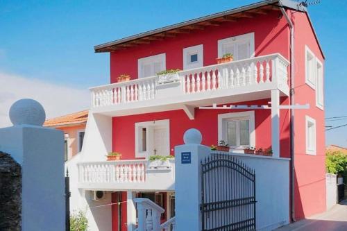 Apartment Flavija