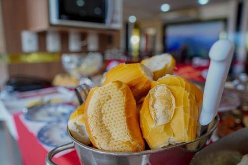 ホテルの敷地内または近くでの食事または食べ物