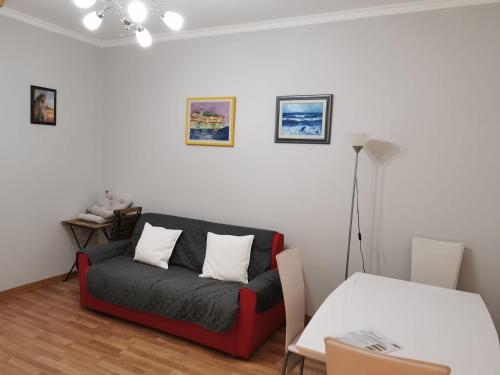 Cama o camas de una habitación en PERFECT APARTMENT for centre and Miramare