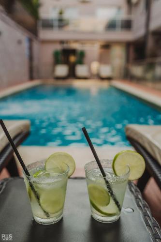 Bazén v ubytování Hotel Yvera Cataratas nebo v jeho okolí