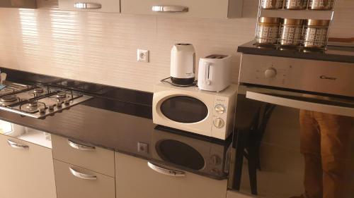 Coralia Bel F3 clim wifi parking privé Iptv