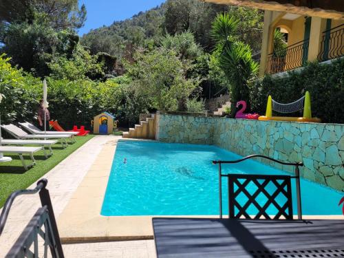 APARTMENT VILLA ABOVE MONACO