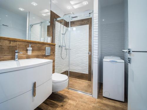 Ένα μπάνιο στο Apartamenty Every Sky 11 Listopada 10