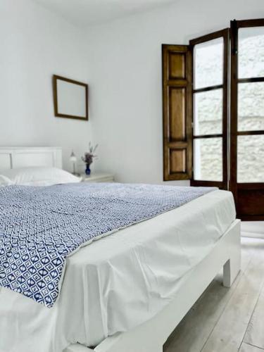 Casa Blanca, Acequias, Lecrin valley, Granada
