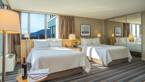Blue Horizon Hotel Image