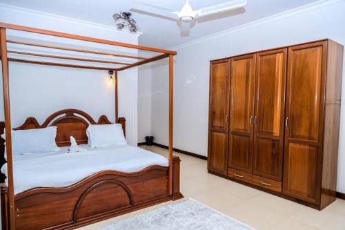 Katil atau katil-katil dalam bilik di a vacation home