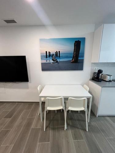 Apartamentos BEACHYDAYS Metropolis D