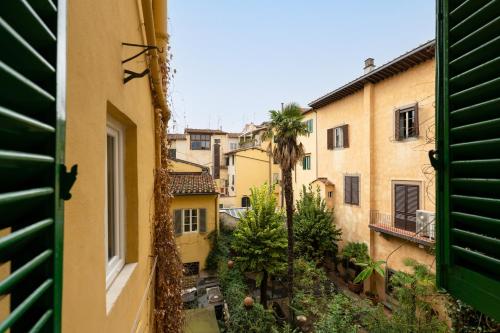 Via dei Pepi 3 - Florence Charming Apartments - Chic retreat Apartment a few steps from Santa Croce Square