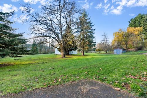 Κήπος έξω από το Lake View House W Beautiful Acres To Explore