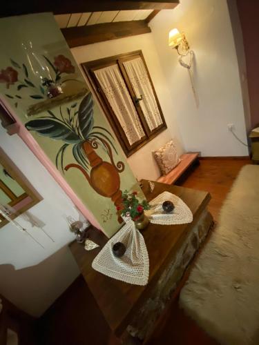 Гостиная зона в Traditional Guesthouse Erato