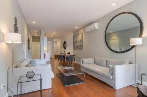 Self check-in, 3BR, AC/heating & breakfast terrace