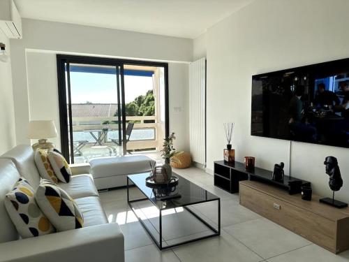 AGENCIA Superbe appartement Le Bellevue