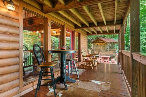 Bear Mountain Chalet in the Woods w/ Hot Tub photo 31
