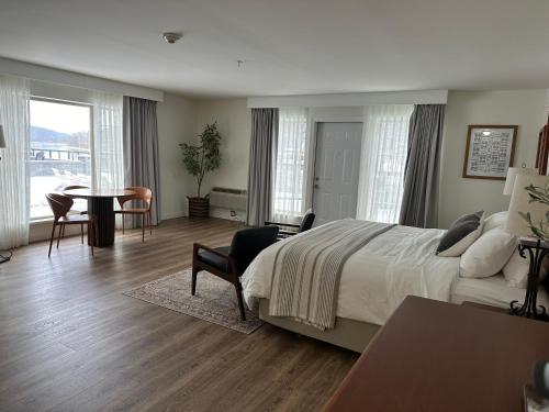 Foxburg Inn – Photos 4