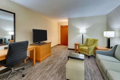 Drury Inn & Suites Orlando near Universal Orlando Resort photo 14
