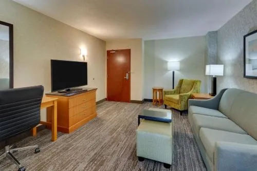 Drury Inn & Suites Orlando near Universal Orlando Resort photo 17