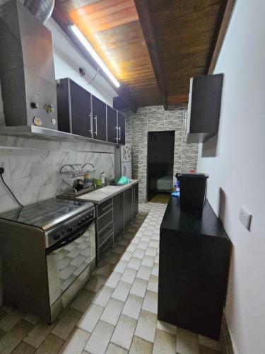 A kitchen or kitchenette at Casa Don Sofanor