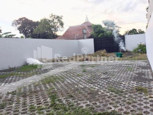 Gambar di galeri bagi TERRA Guesthouse JEC Mitra RedDoorz di Piyungan