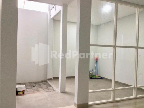 Gambar di galeri bagi TERRA Guesthouse JEC Mitra RedDoorz di Piyungan