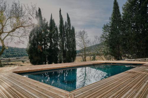 The swimming pool at or close to Domaine de Roquenégade - Piscine, sauna et bain nordique