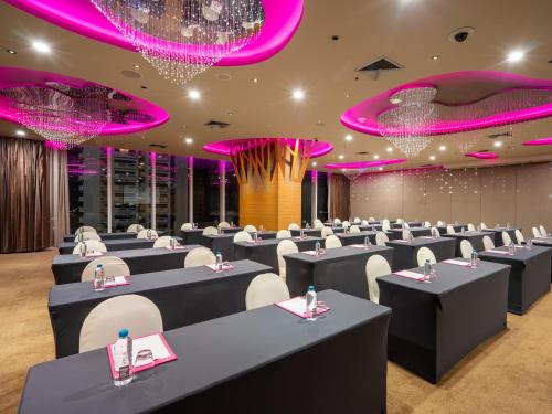 Imagen de la galería de VELA Dhi GLOW Pratunam, en Bangkok