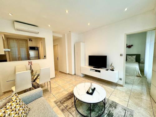 Cannes appartement 1 chambre - 13P