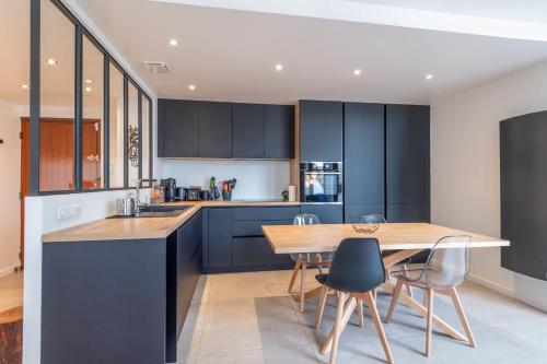 LA MANUFACTURE - Bel Appartement Contemporain en Coeur de ville