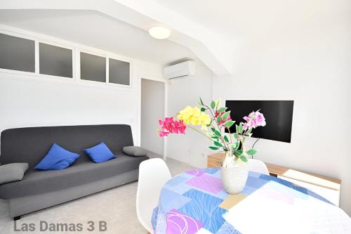 Las Damas 3B Beach Front - Pool & Parking
