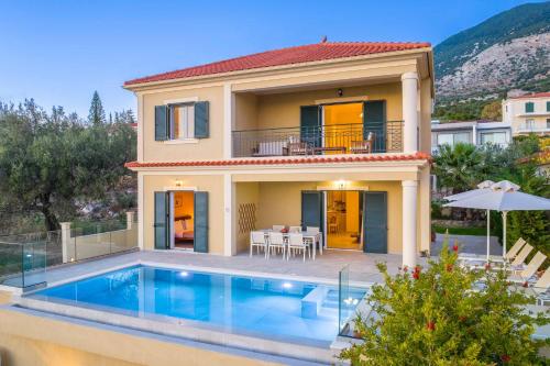 Πισίνα στο ή κοντά στο Villa Andriana