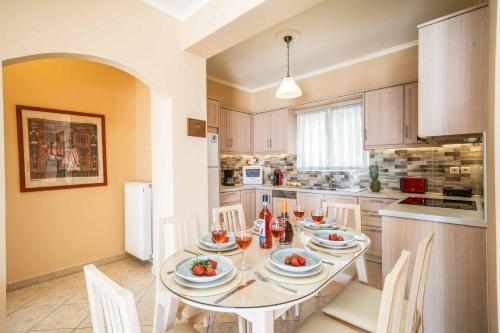 Η κουζίνα ή μικρή κουζίνα στο Villa Andriana
