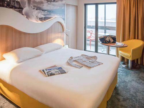 Krevet ili kreveti u jedinici u objektu ibis Styles Saint Malo Port