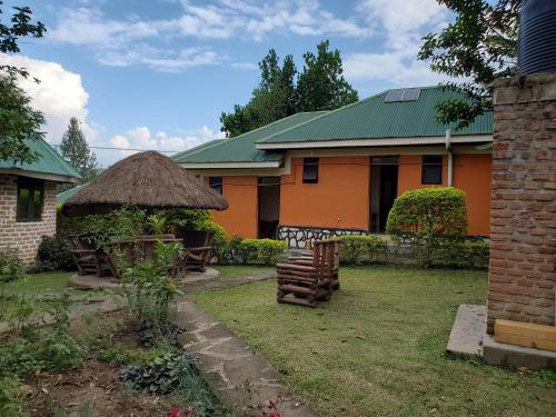 Fotografie z fotogalerie ubytování Mackline Rest House v destinaci Rubirizi