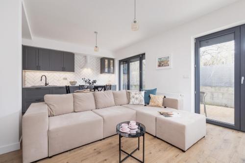 Apartment in Krakow with parking and balcony by Noclegi Renters