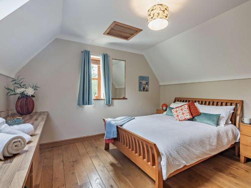 Ένα ή περισσότερα κρεβάτια σε δωμάτιο στο 4 Bed in Lloc 92687