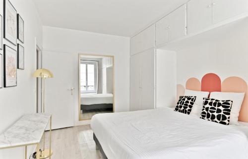Appartement 2 pieces #TourEIffel #Invalides