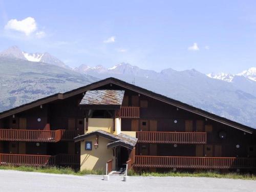 Appartement 2 pièces au calme proche pistes, vue agréable