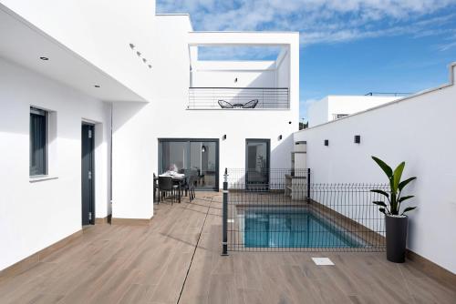 Adosado Marol solo familias