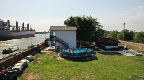 Gallery image of New House La Nea Paul in Maliuc