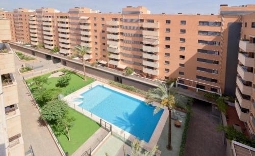 Holidays2Malaga Heroe de Sostoa con piscina junto Estacion AVE y playa