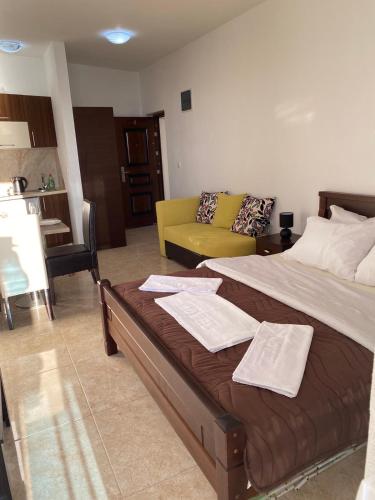 Gallery image of Apartmani Vila Delfin in Bar