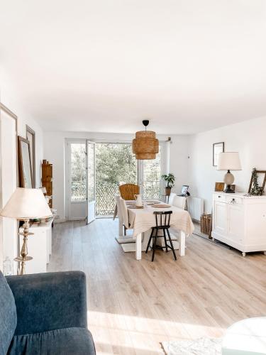 Appartement avec balcon 10kms des plages