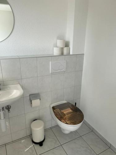 Et badeværelse på 2,5 Zimmer Wohnung möbliert