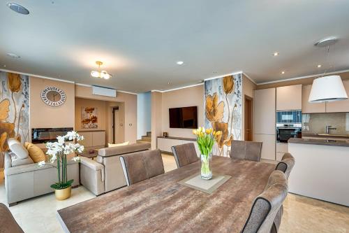 Villa Astrid*****
