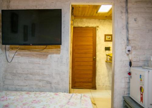 TV a/nebo společenská místnost v ubytování Paradise Camp