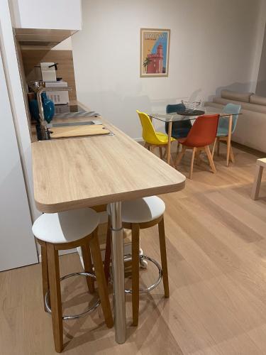 Photo de la galerie de l'établissement Enormous charm T2 historic center laundry Fiber, à Perpignan