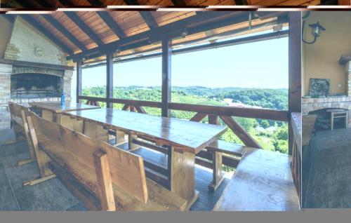 Balkón alebo terasa v ubytovaní One-Bedroom Holiday Home In Hrnjanec