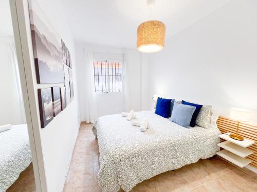 Family apartment in Playa de Carvajal, Benalmádena