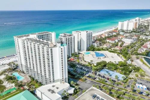 Pelican Beach Resort by Panhandle Getaways photo 1
