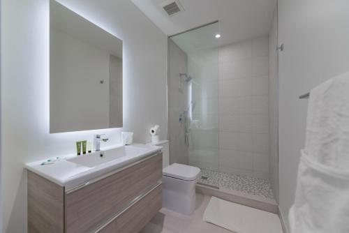 Prime location: Luxury Condo at brickell photo 30