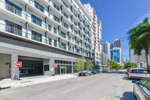 Prime location: Luxury Condo at brickell photo 25